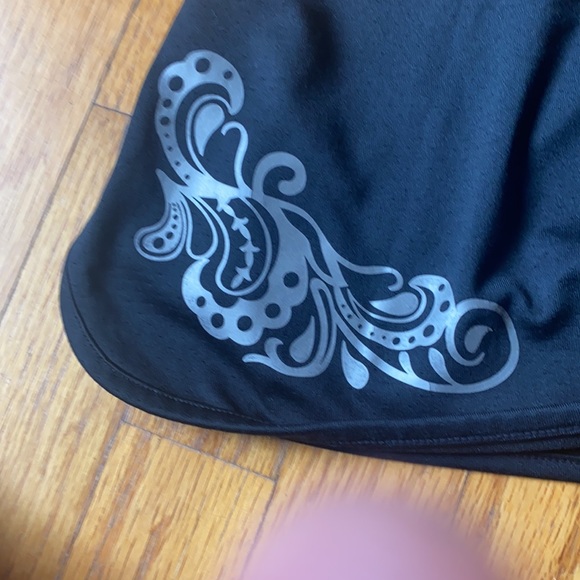 Athleta skort - Picture 3 of 5